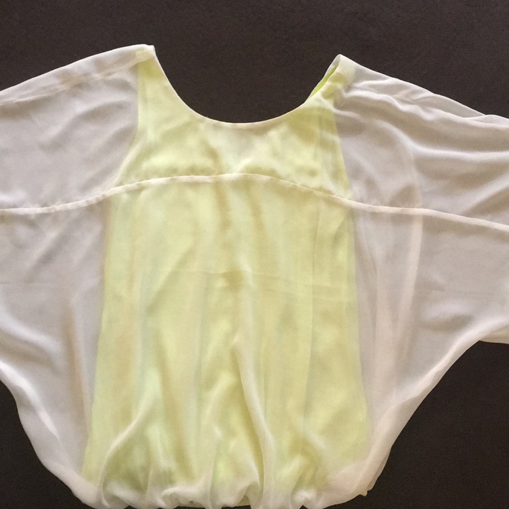 Women’s blouse